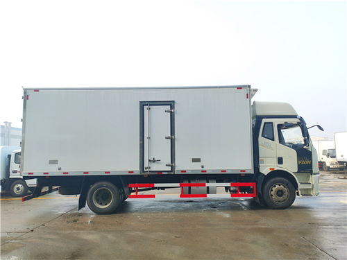 解放J6L肉鉤冷藏車與6米8蔬菜冷凍運(yùn)輸車選購指南及價(jià)格分析